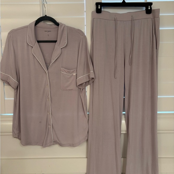 Cozy Earth Women's Bamboo Viscose Stretch Pajama Set - Picture 6 of 11